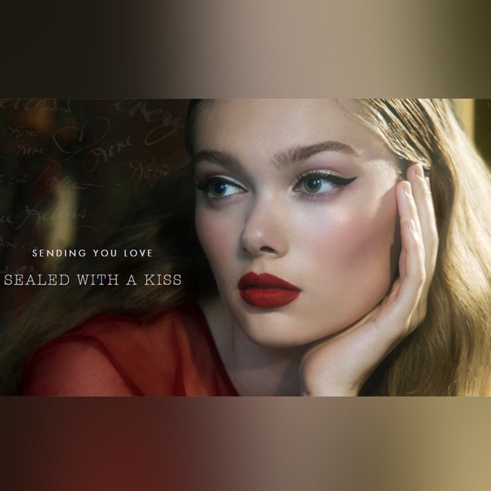 🧚‍♀️SEALED WITH A KISS Stila DISCONTINUED Lipstick NWT